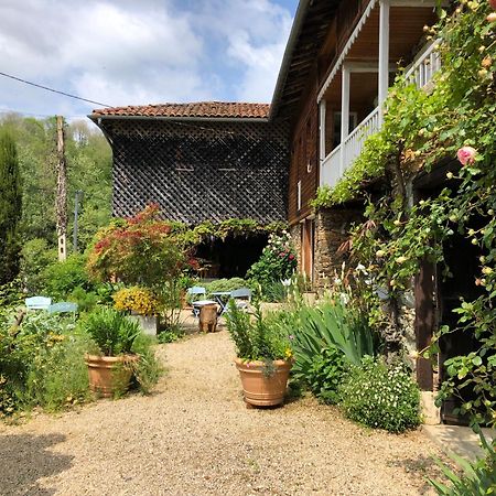 Le Balcon Commingeois Acomodação com café da manhã Chein-Dessus Exterior foto