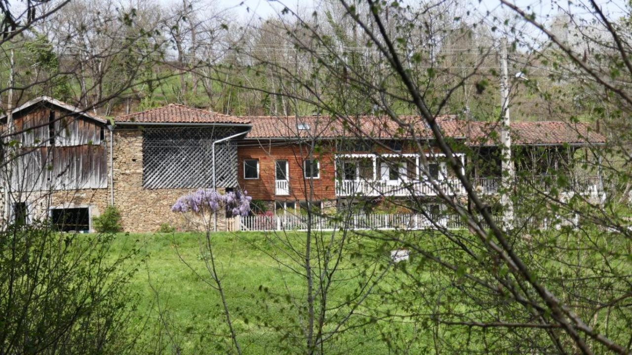 Le Balcon Commingeois Acomodação com café da manhã Chein-Dessus Exterior foto